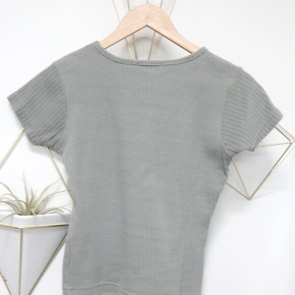 Dusty Sage Green Ribbed Tee 🐌 SMART SET - Picture 5 of 6